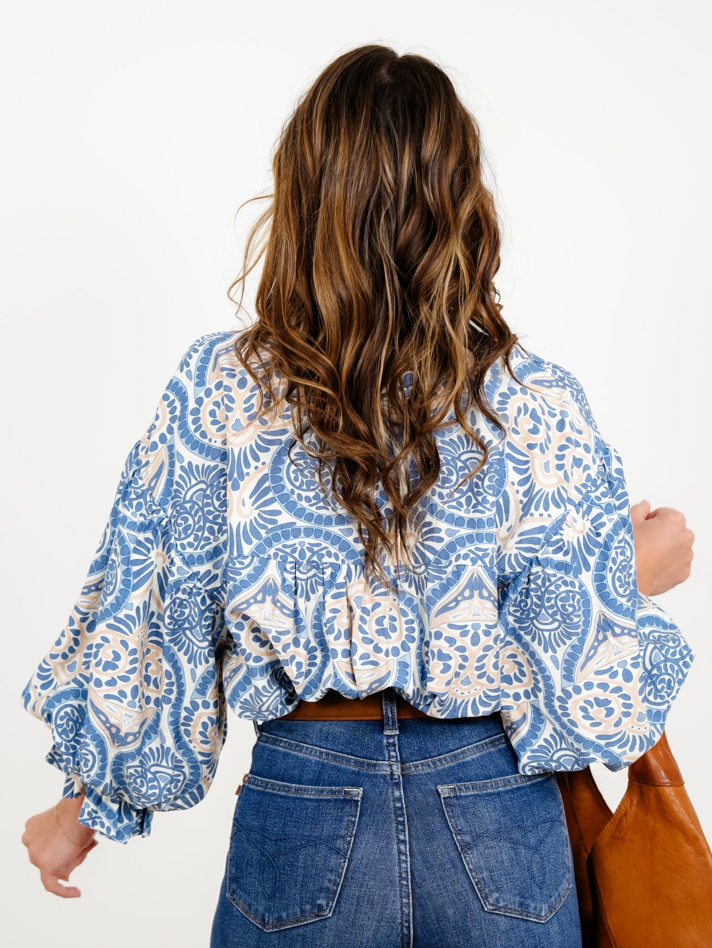 Jacquard Print Balloon Sleeve Button Down Top