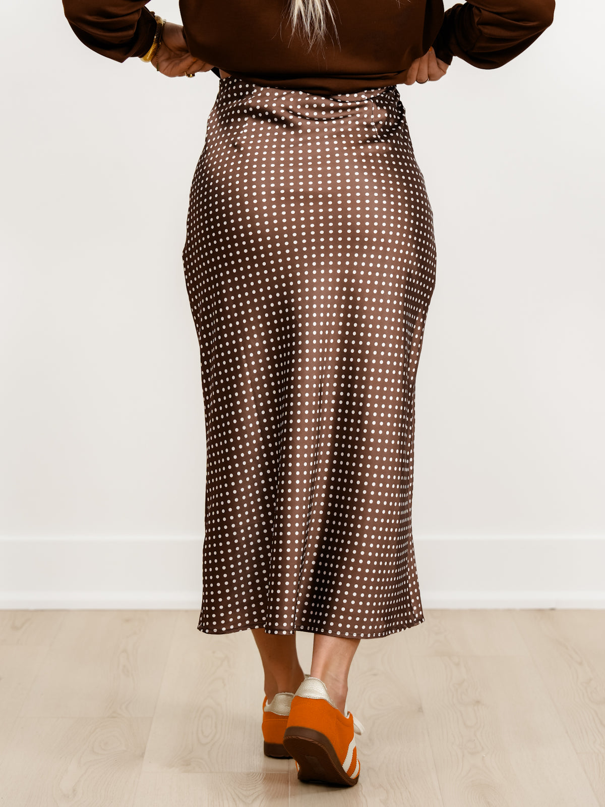 Plus/Reg Satin Polka Dot Midi Skirt with Side Zipper