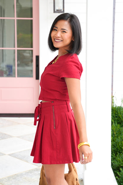 Red Short Sleeve Cropped V Neck Top