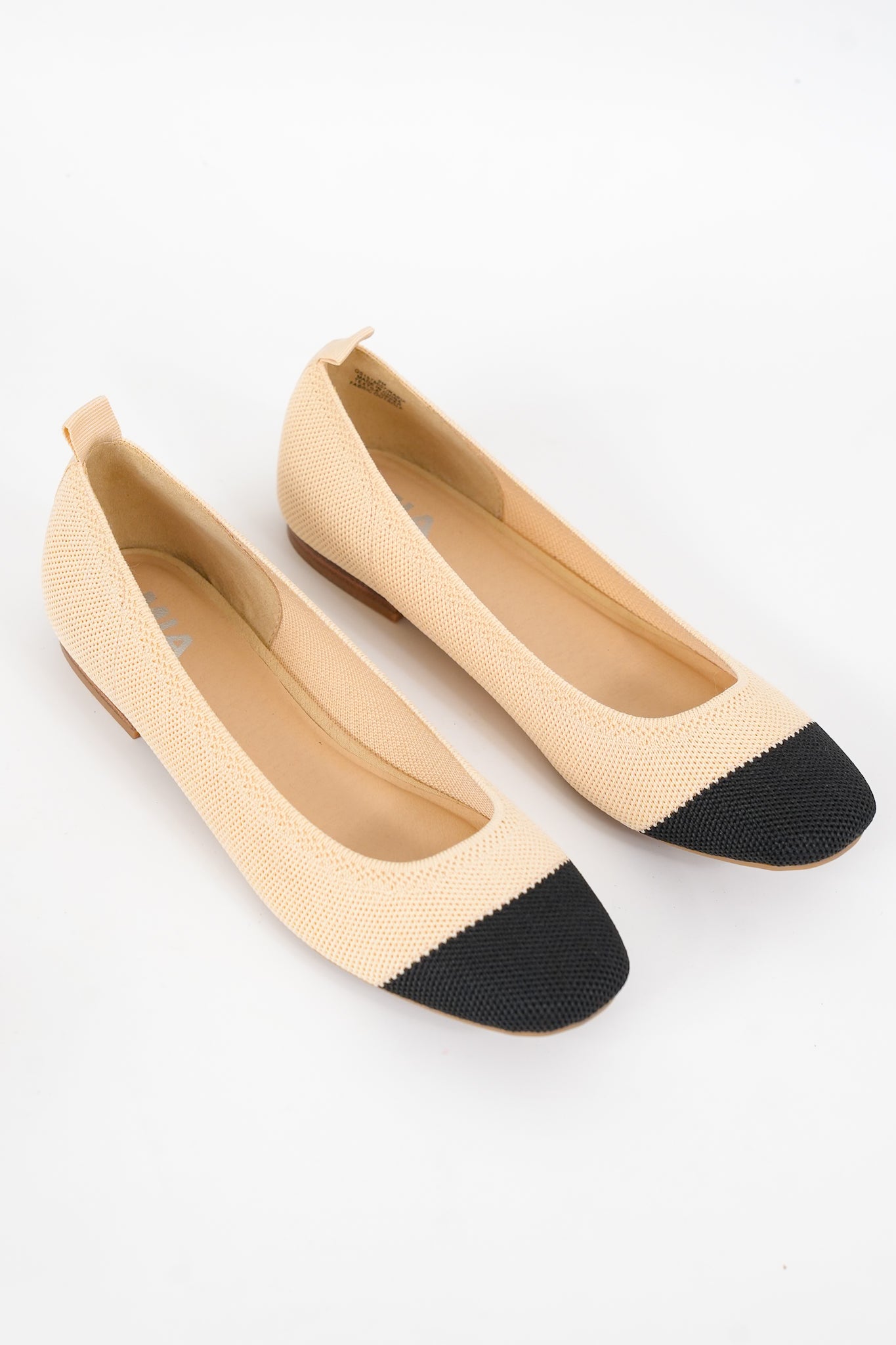 MIA Elegant Textured Ballet Flat