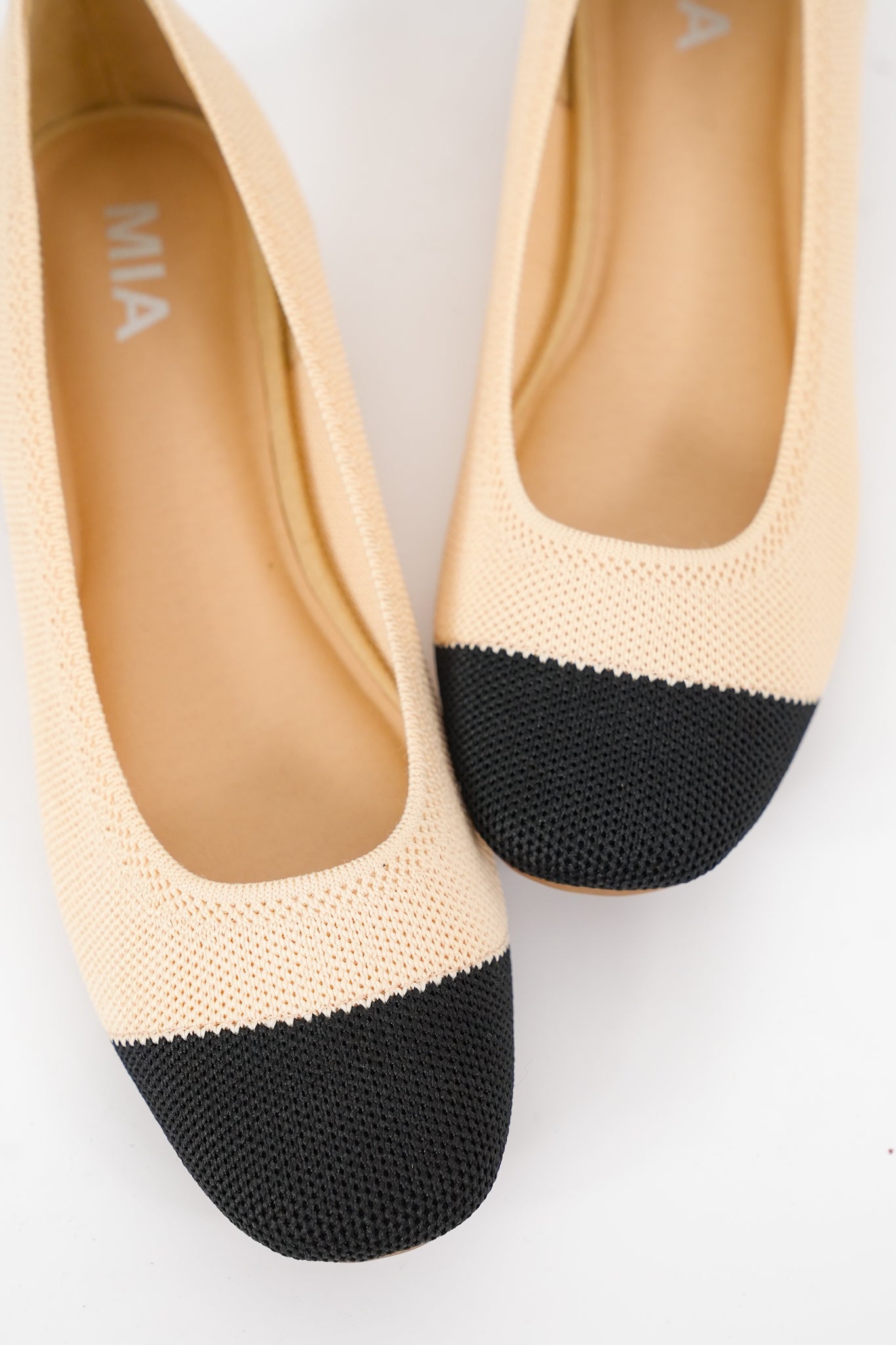 MIA Elegant Textured Ballet Flat