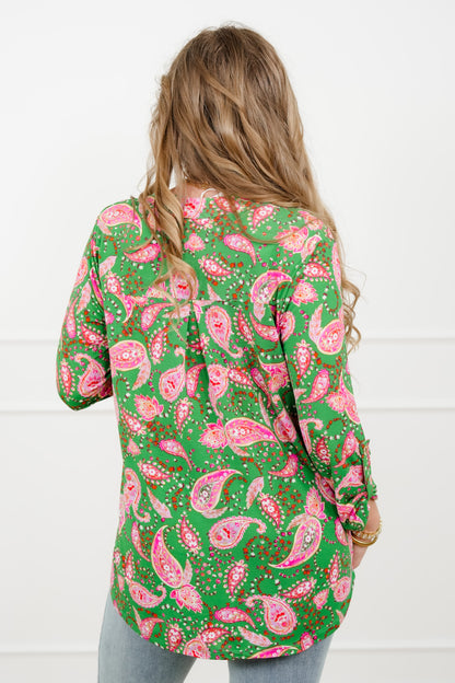 Plus/Reg Green Paisley Print Split Neck Tunic Top