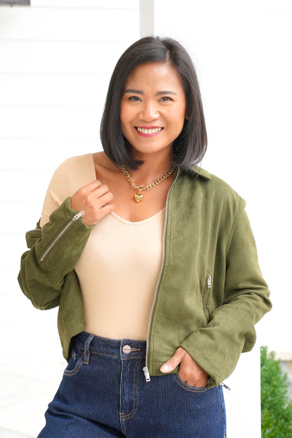 Restock! Door Buster! Plus/Reg Solid Short Sleeve Reversible Bodysuit