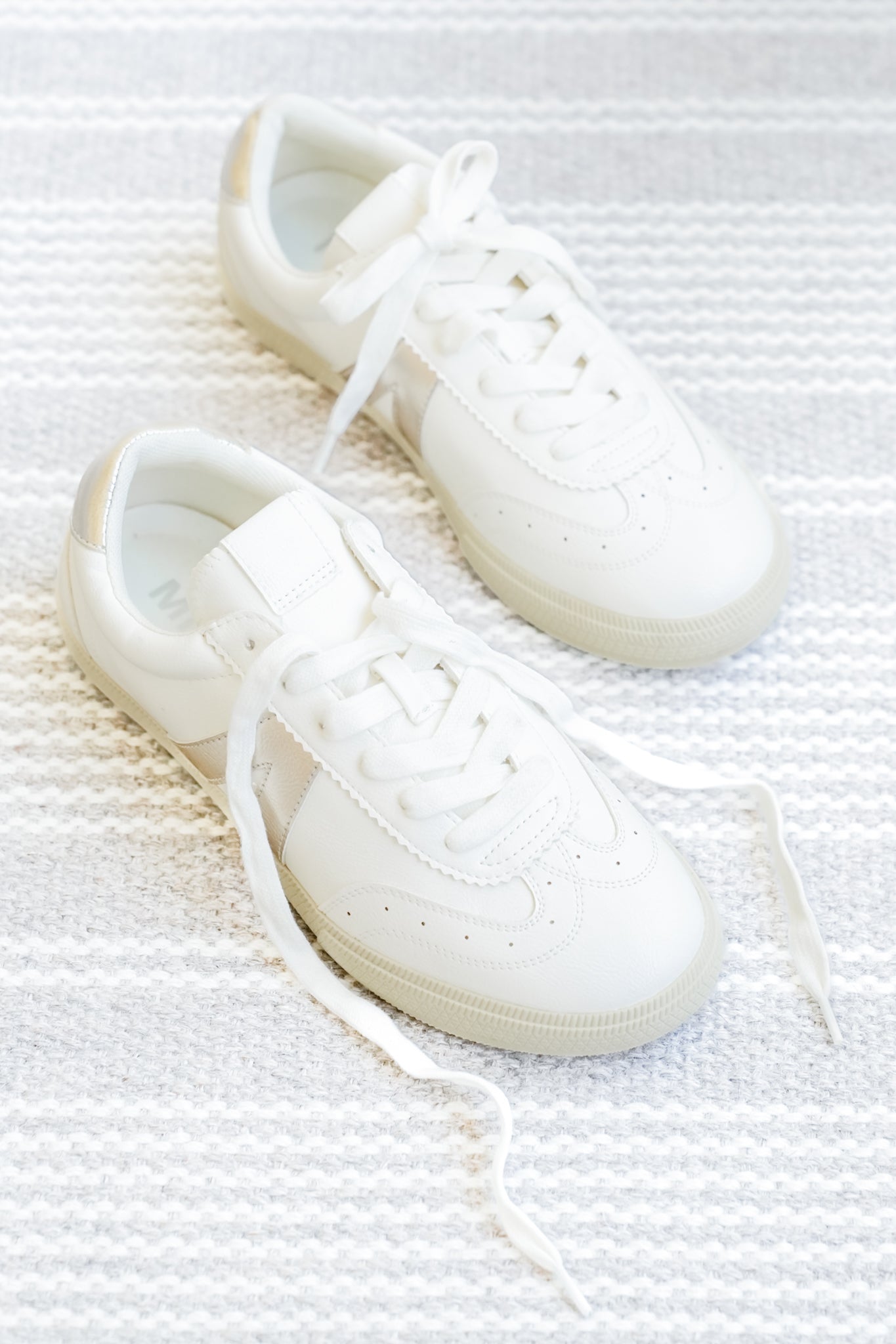 MIA Low Top Lace-Up Sneaker with Metallic V Accent