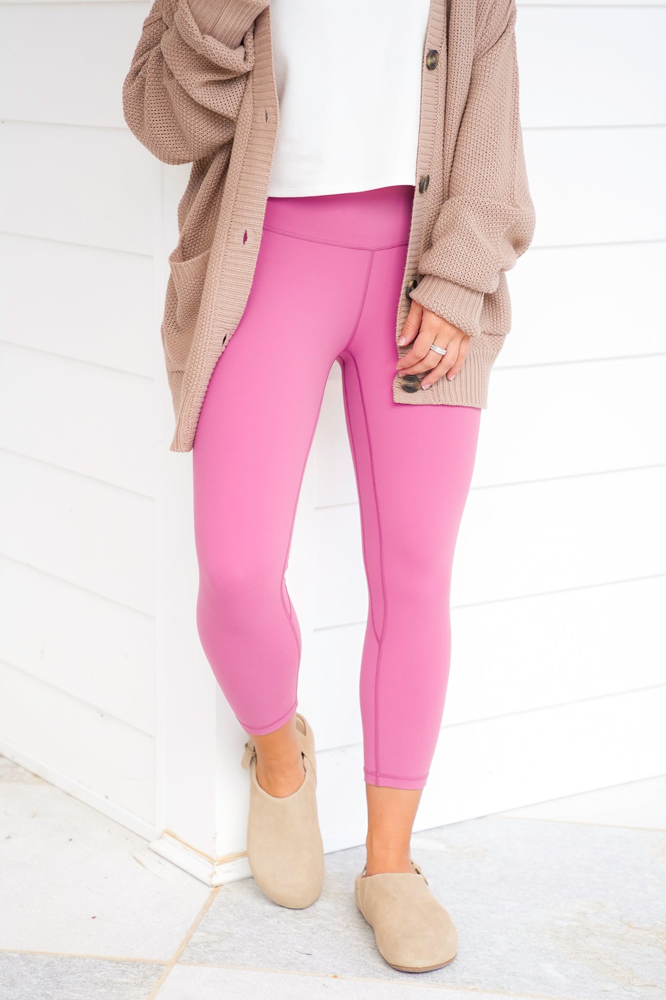 Plus/Reg Solid High Waist Capri Leggings