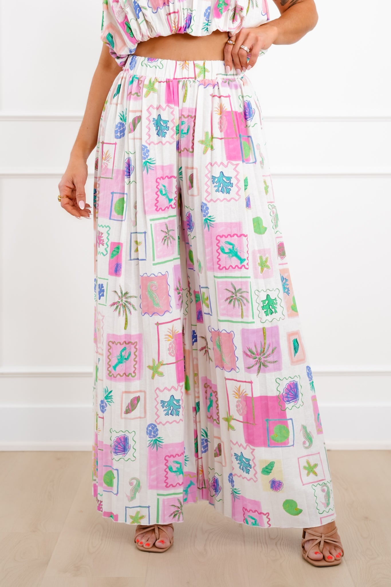 Tropical Print Elastic Waist Pleated Flowy Pants