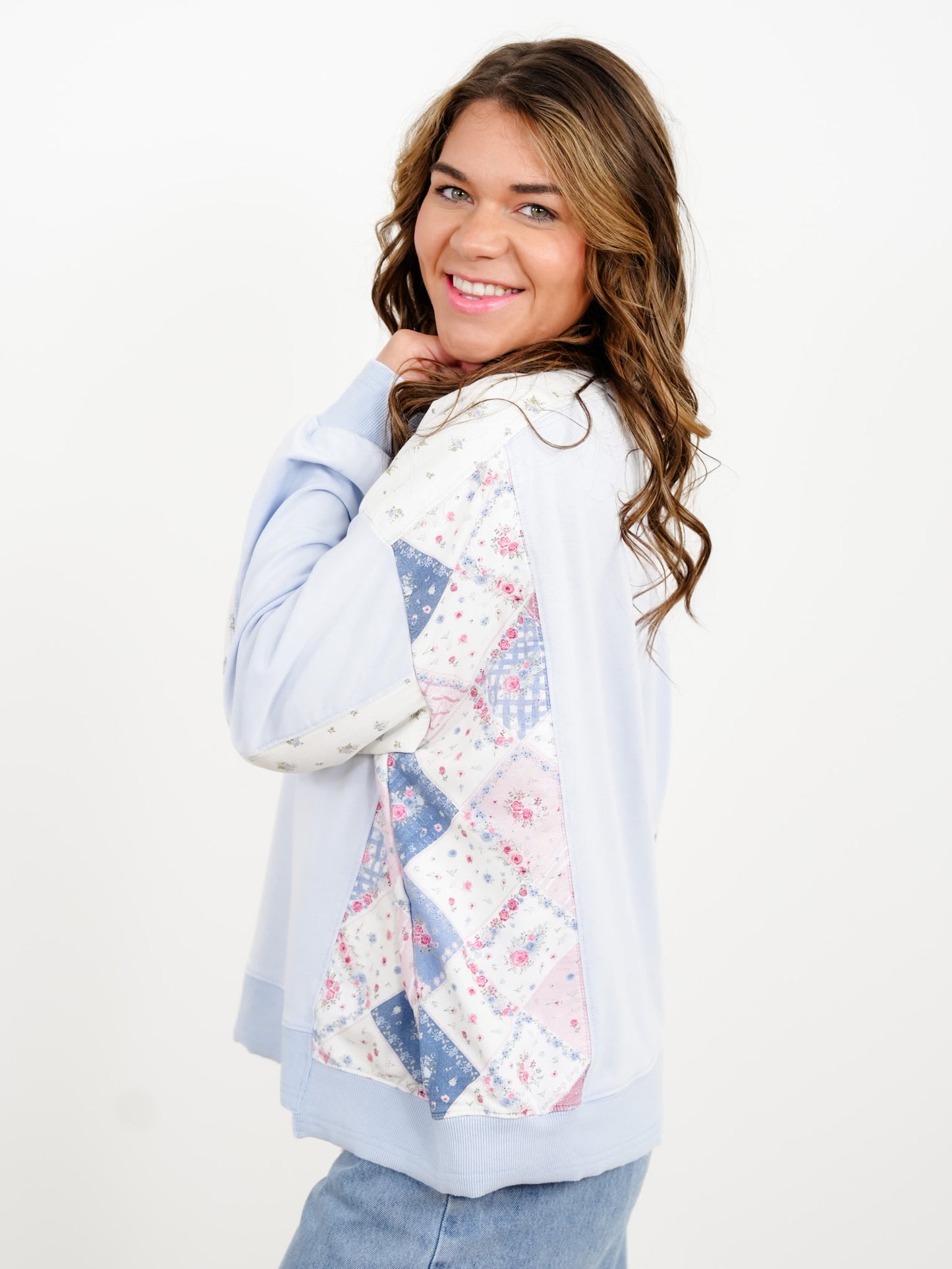 Patchwork Floral Contrast Sleeve Pullover Sweatshirt With Uneven Hem