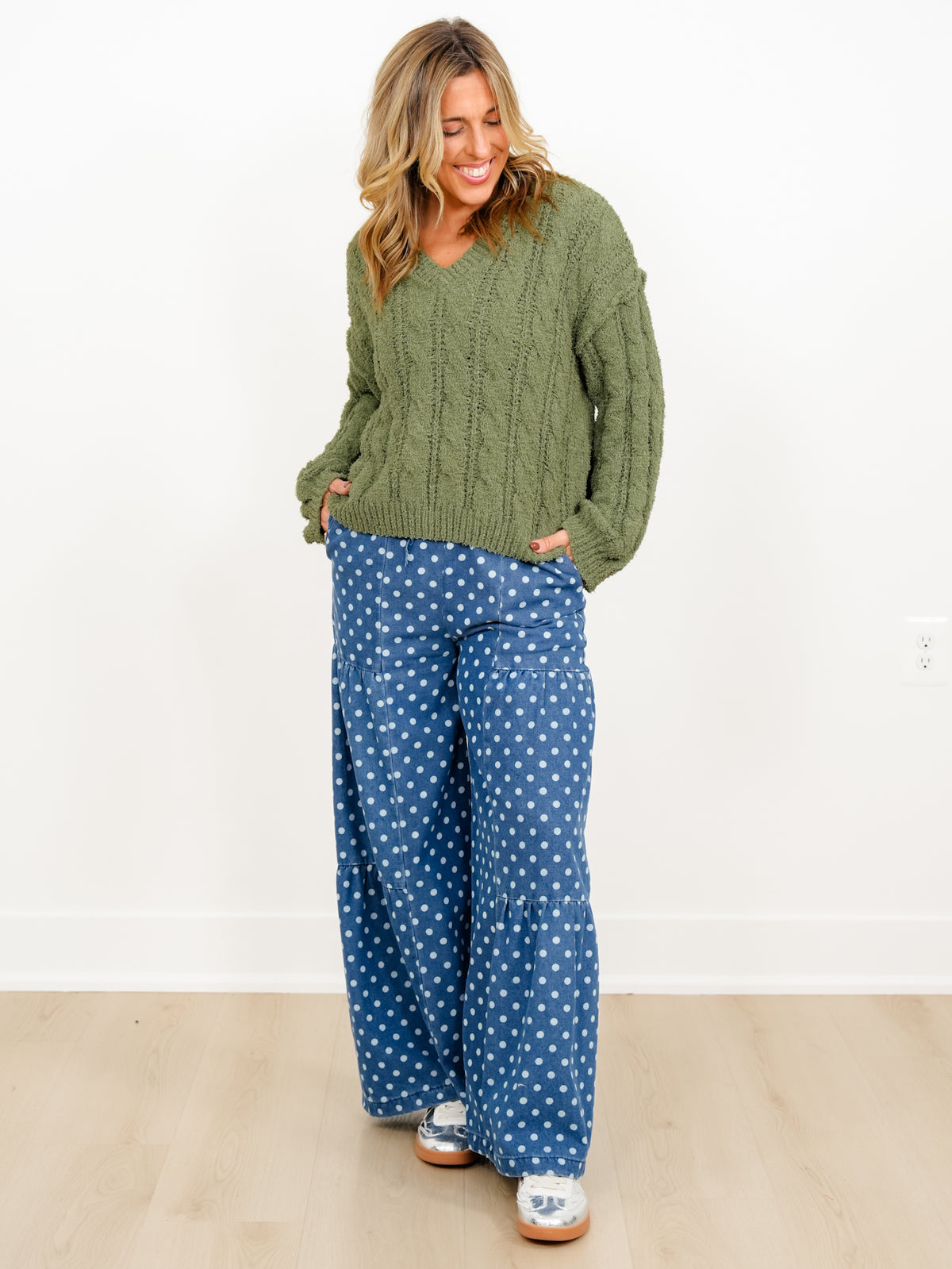 POL Textured Long Sleeve V-Neck Pullover Sweater