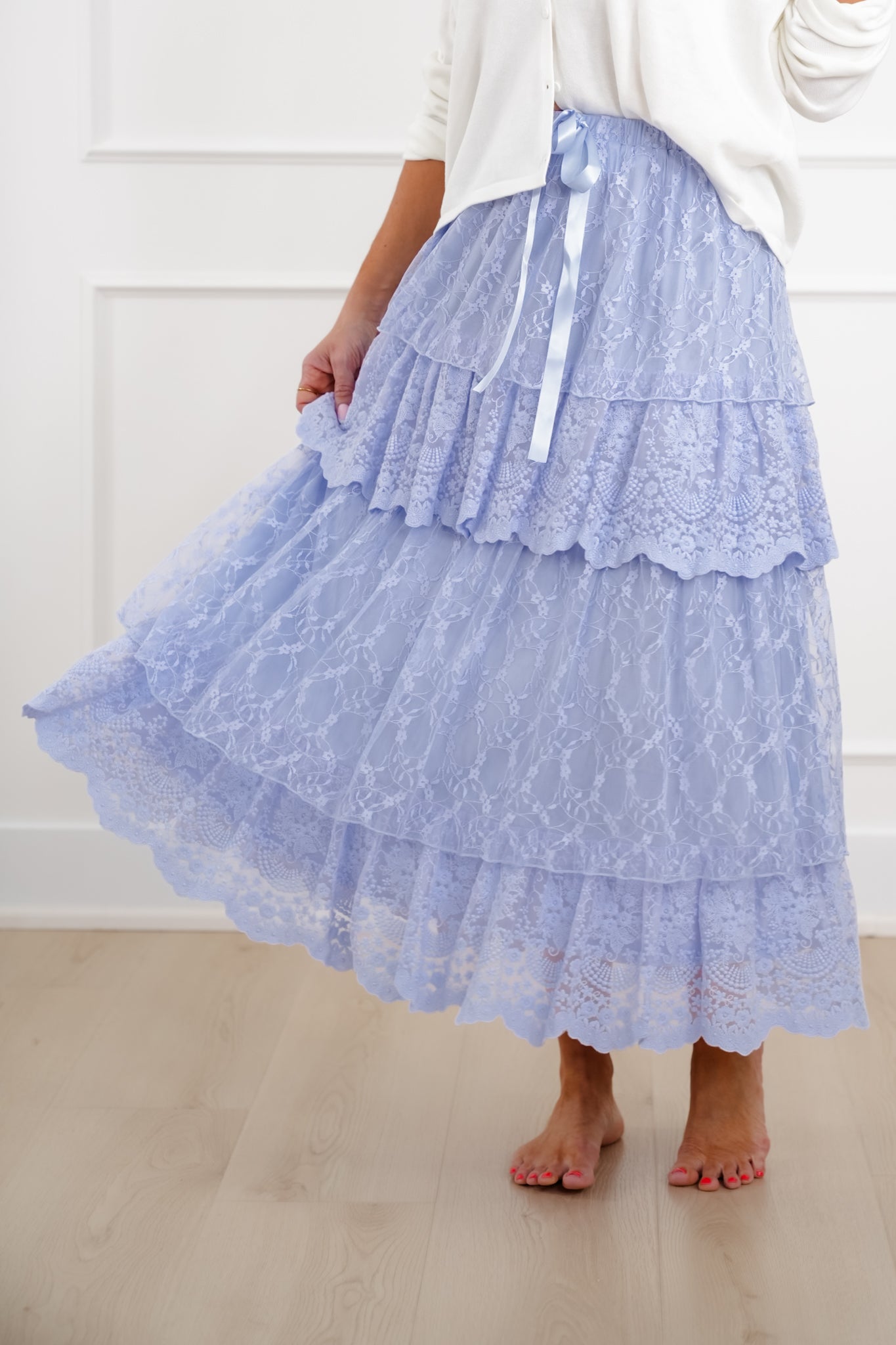 Lace Elastic Waist Tiered Maxi Skirt
