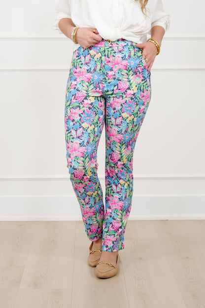 Plus/Reg Floral Print Pants with Side Zipper Pockets