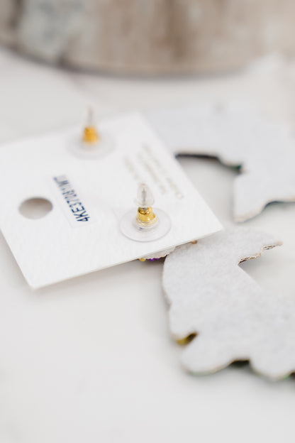 Mardi Gras Alligator Beaded Earrings Fun Festive Jewelry Accessory