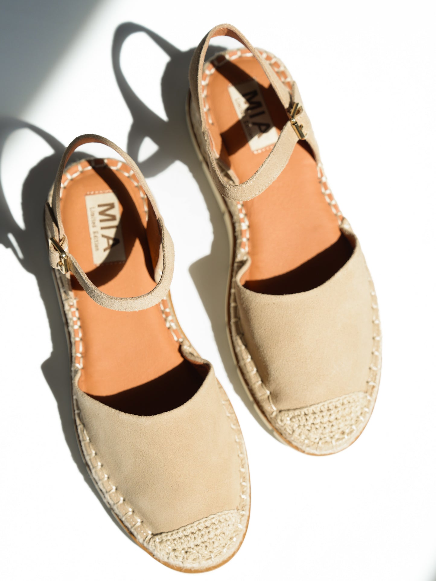 MIA Closed Toe Sandal with Adjustable Strap - Freckled Poppy
