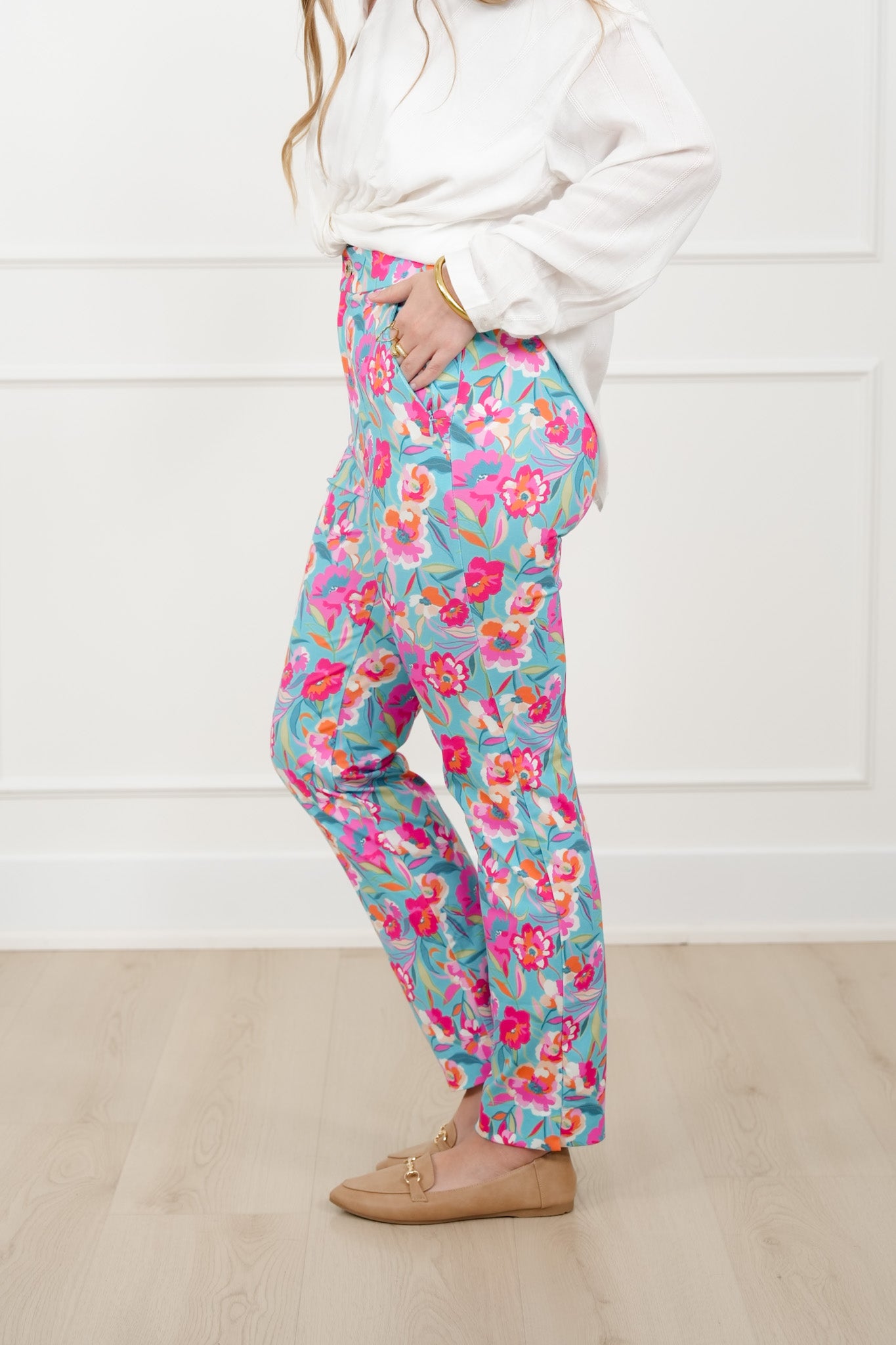 Plus/Reg Mint Floral Print Pants with Side Zipper Pockets