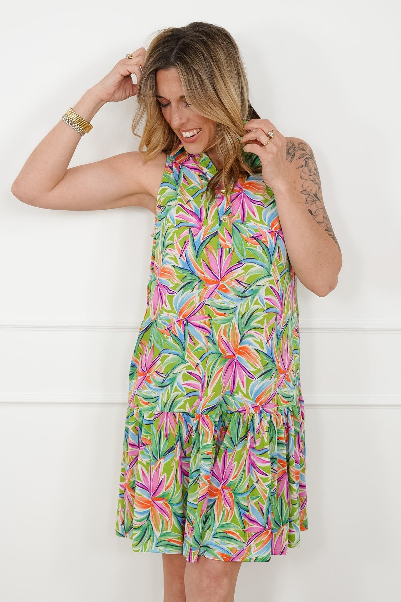 Plus/Reg Tropical Print Sleeveless Button Up Dress