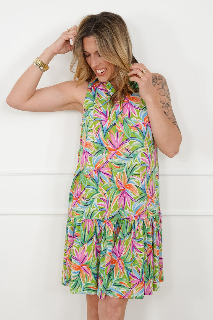 Plus/Reg Tropical Print Sleeveless Button Up Dress