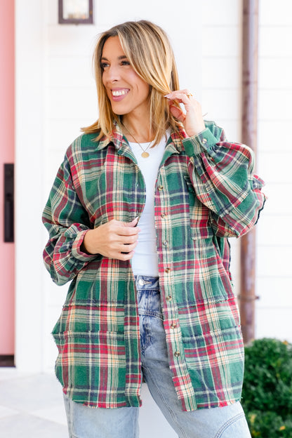 Plus/Reg Plaid Mineral Wash Long Sleeve Button Down Top