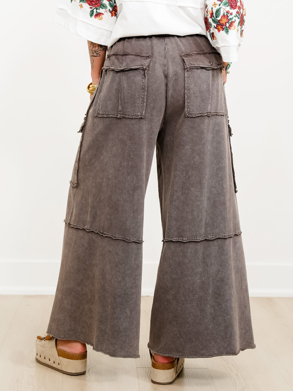 Plus/Reg Washed Elastic Waist Wide Leg Cargo Knit Pants - Freckled Poppy