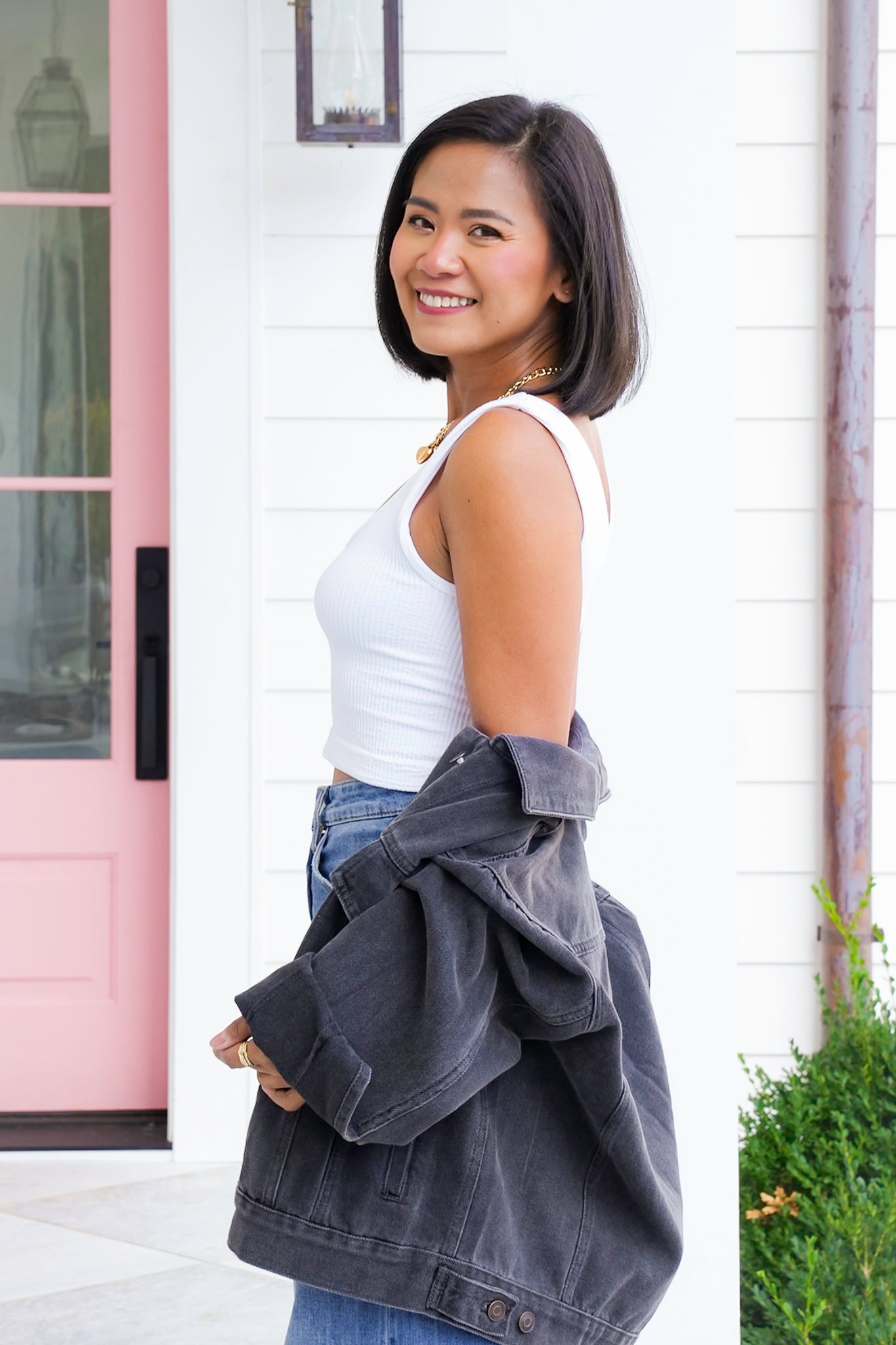 Seamless Finely Ribbed Reversible V/Scoop Neck Crop Tank Top