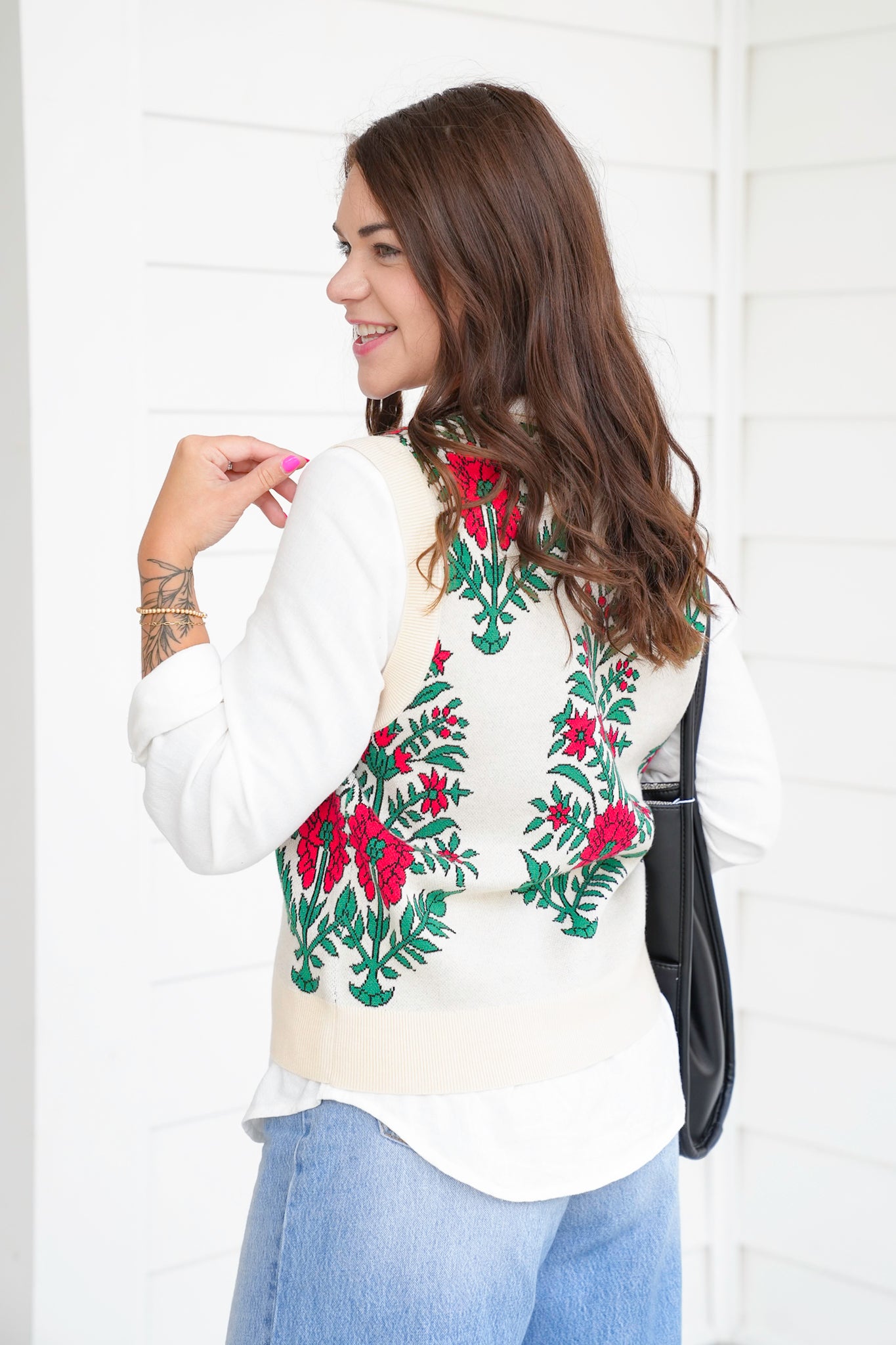 Floral Pattern Round Neck Sweater Vest
