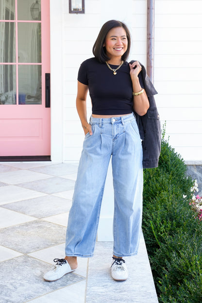 Short Sleeve Open Back Crop Top