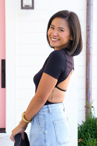 Short Sleeve Open Back Crop Top