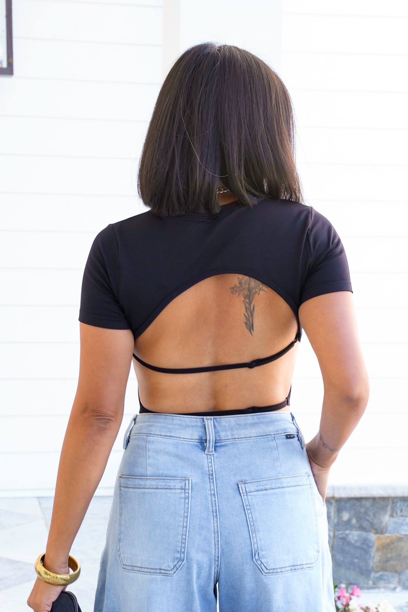 Short Sleeve Open Back Crop Top