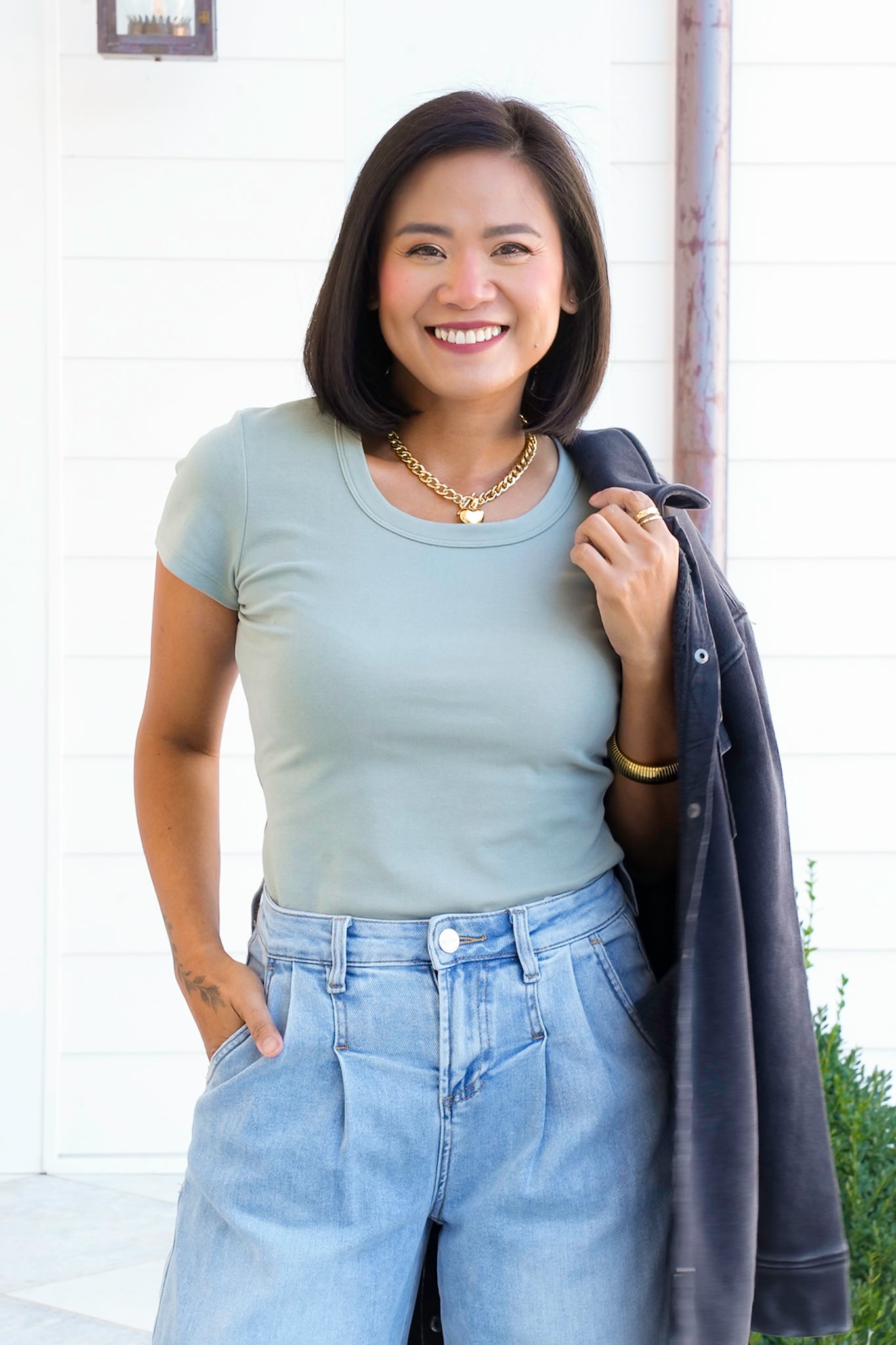 Door Buster! Plus/Reg Solid Basic Short Sleeve Round Neck Top