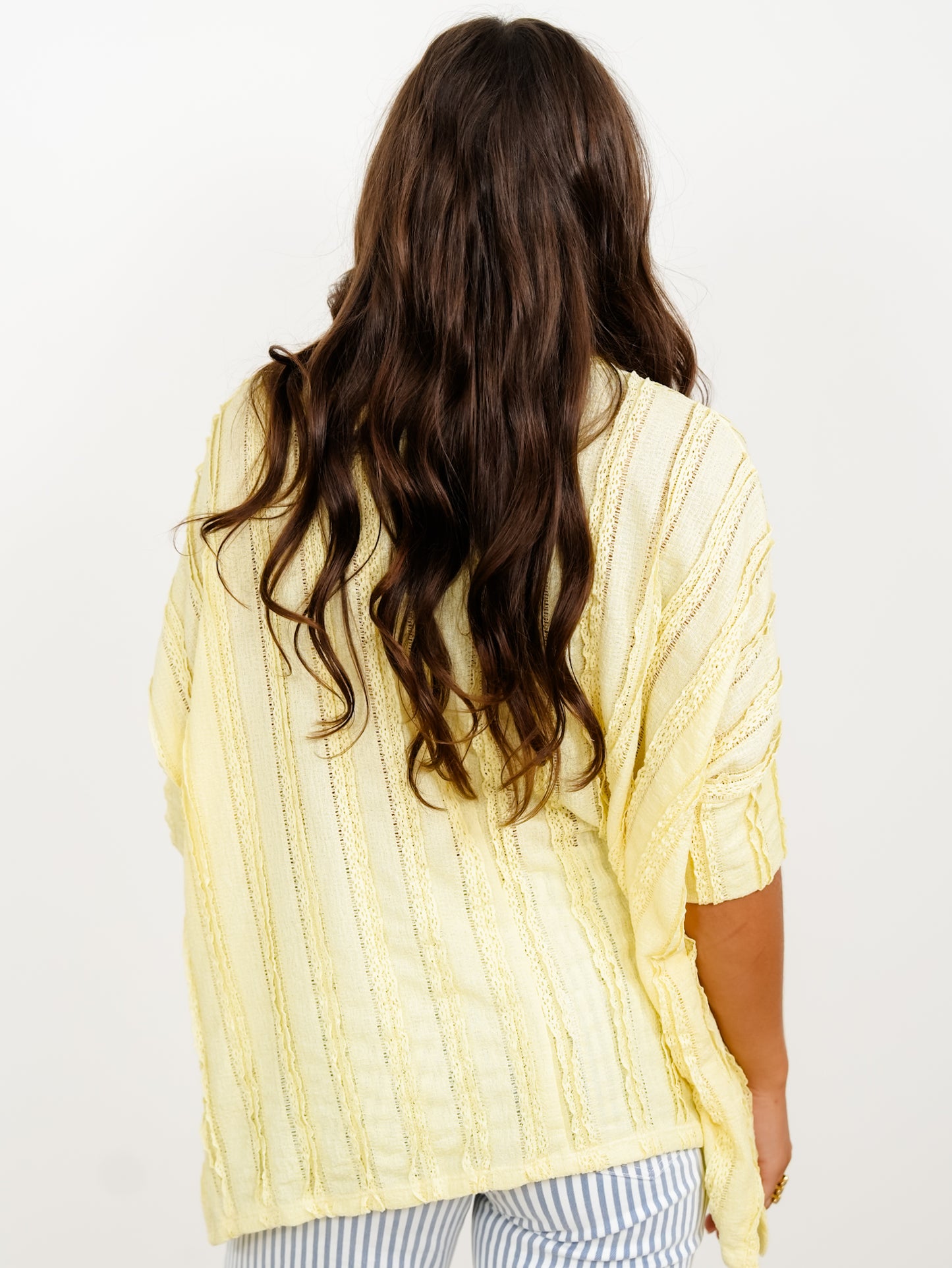 Plus/Reg Lace Short Sleeve V-Neck Top