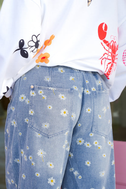 Plus/Reg Daisy Print Relax Fit Barrel Jeans
