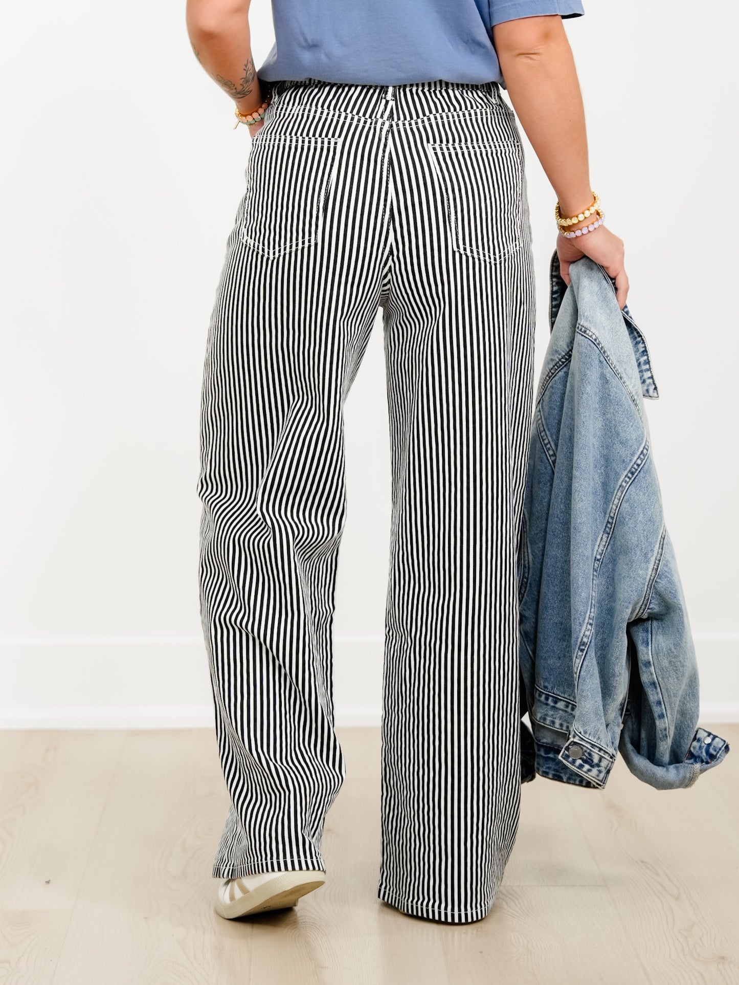 Plus/Reg Stripe High Waist Wide Leg Pants
