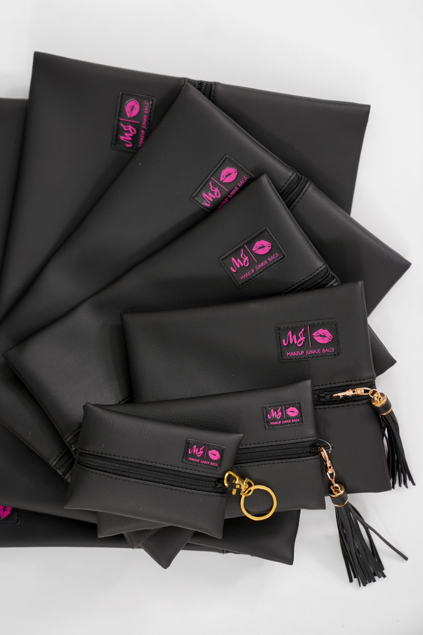 Makeup Junkie Bags Bella Onyx