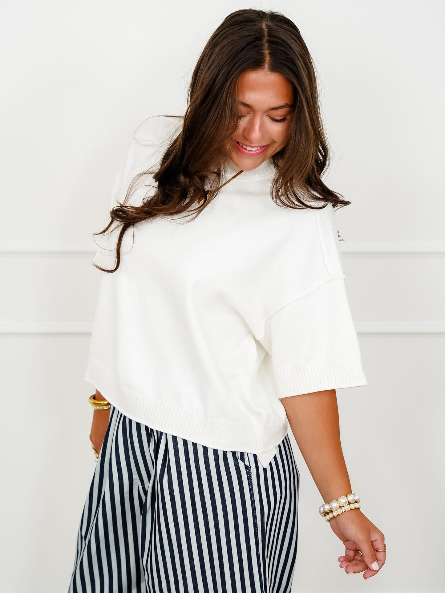 Solid Short Sleeve Crew Neck Sweater