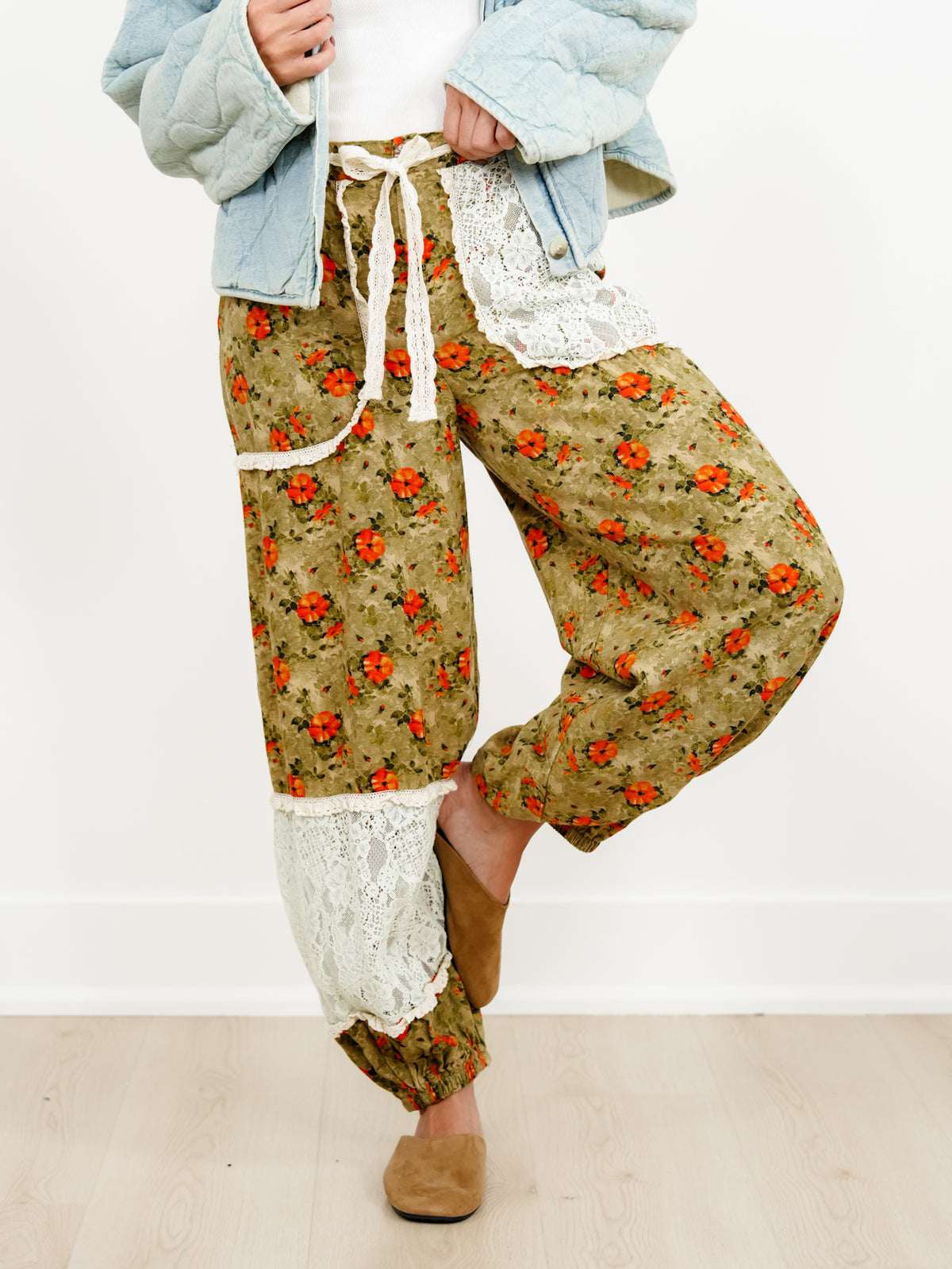 POL Olive Floral Elastic Waist Harem Pants - Freckled Poppy