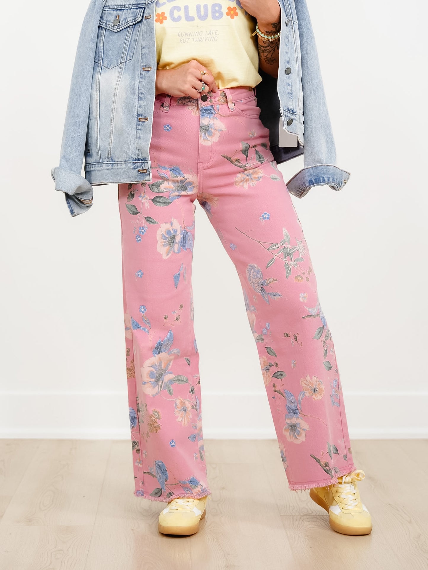 Plus/Reg Floral Print High Waist Straight Leg Pants