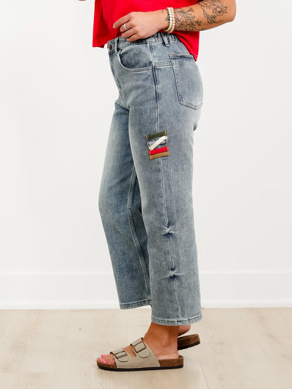 Light Wash Straight Leg Jeans with Belt Loop Detail