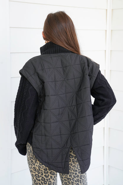 Textured Long Sleeve Zip Up Jacket With Side Pockets