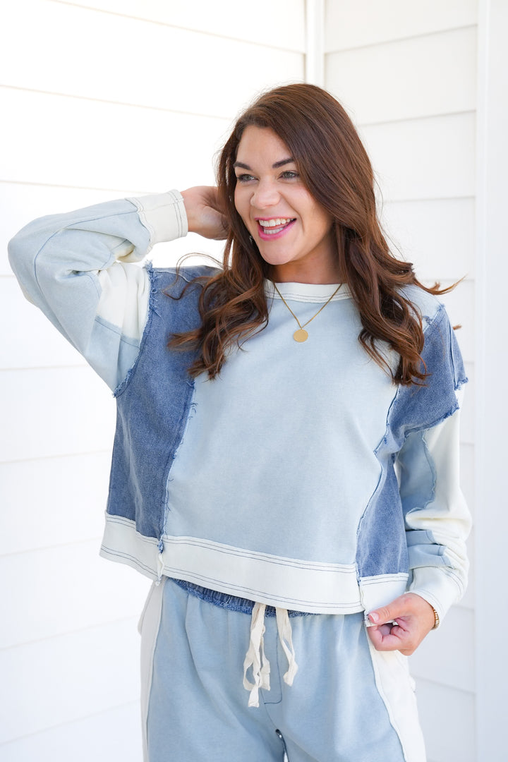 Frayed Color Block Long Sleeve Pullover Sweatshirt