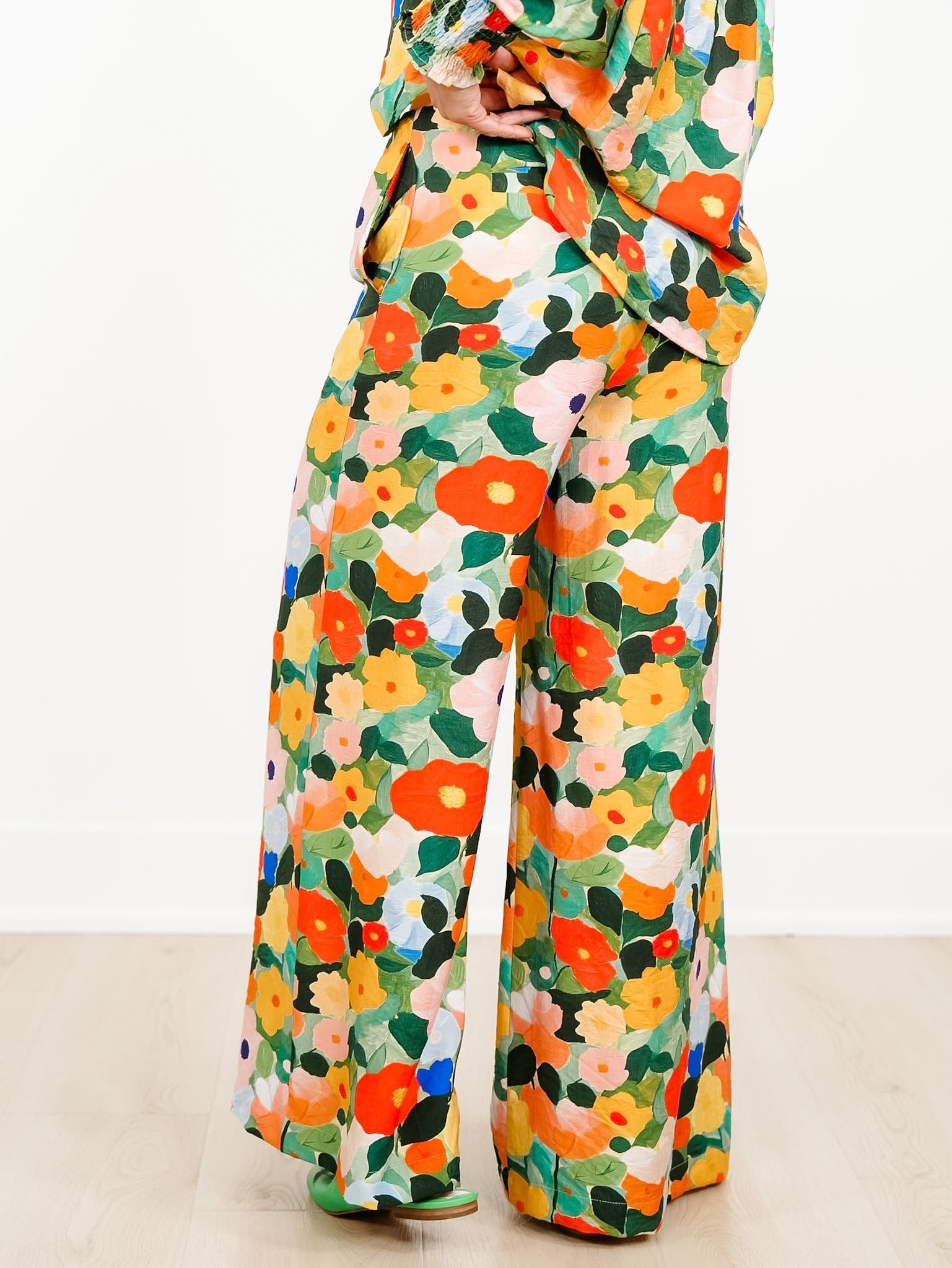 Plus/Reg Floral Print Drawstring Wide Leg Pants - Freckled Poppy