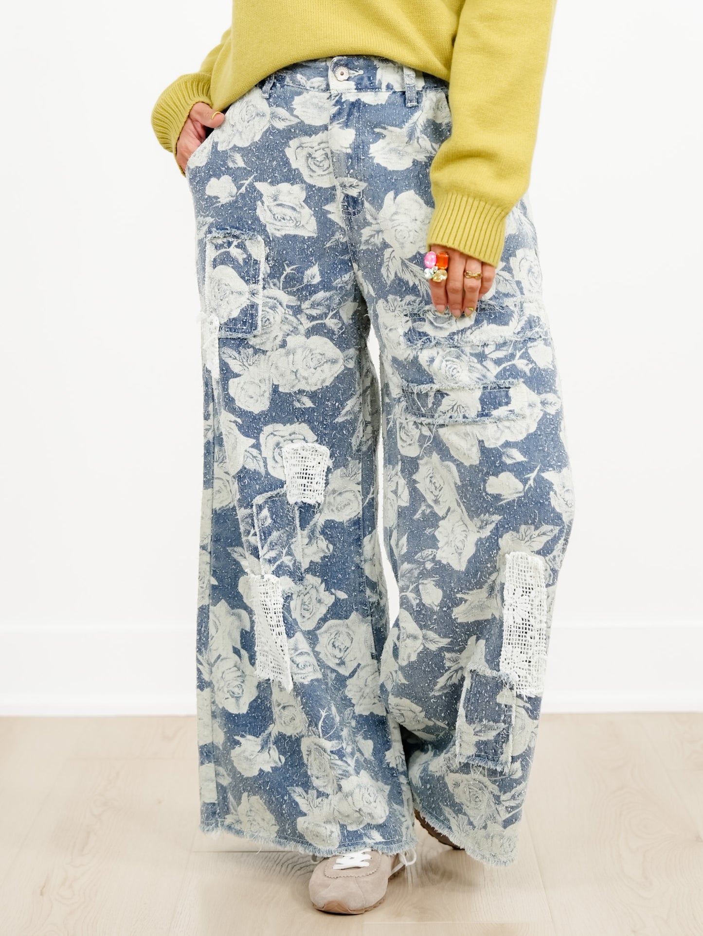 POL Rose Print High Waist Wide Leg Jeans