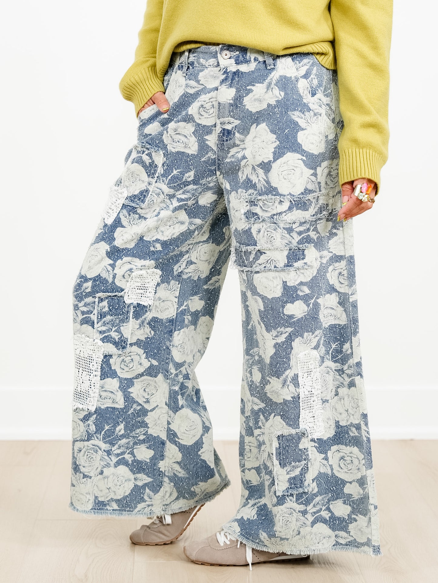 POL Rose Print High Waist Wide Leg Jeans