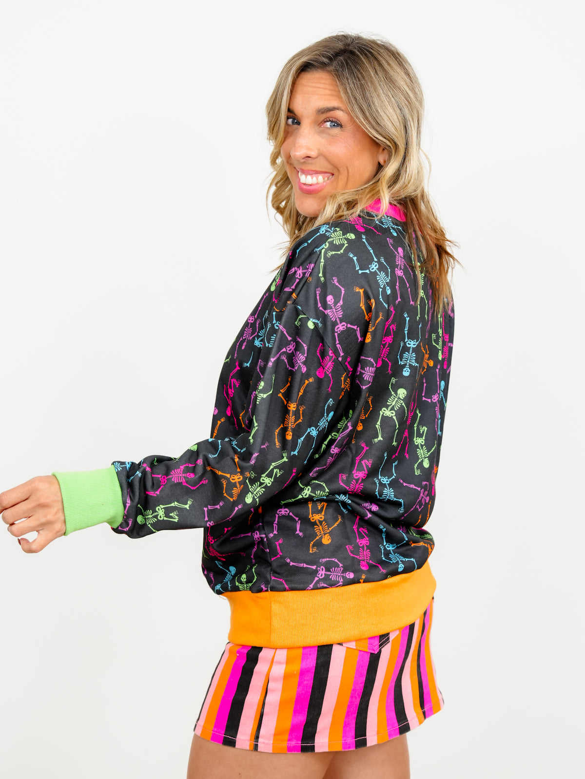Plus/Reg Dancing Skeleton Print Long Sleeve Pullover Top