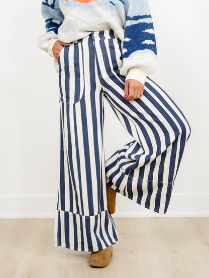 Plus/Reg Elastic Waist Striped Cuffed Wide Leg Pants