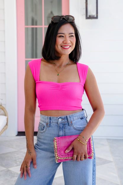 Ribbed Knit Sleeveless Sweetheart Neck Cropped Top