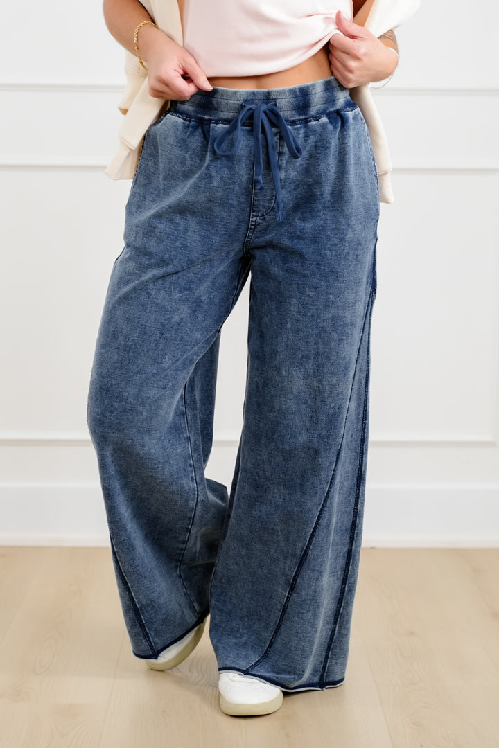 Plus/Reg Mineral Wash Elastic Waist Wide Leg Pants