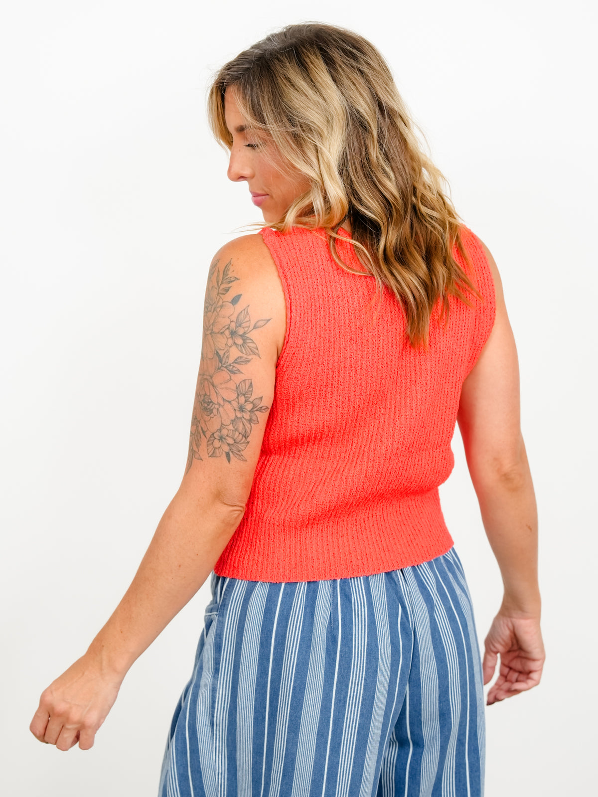 POL Textured Sleeveless Knit Tank Top