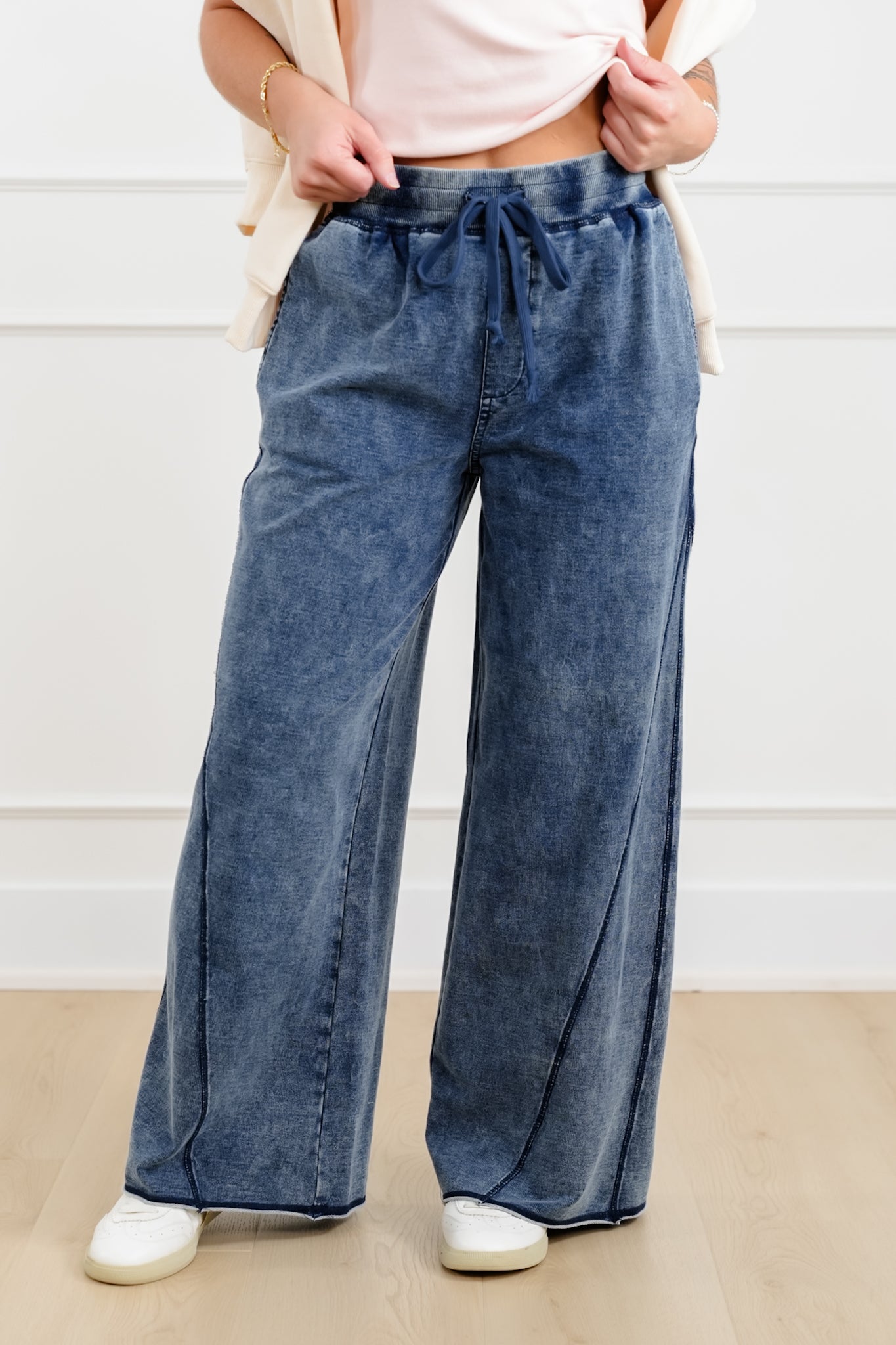 Plus/Reg Mineral Wash Elastic Waist Wide Leg Pants