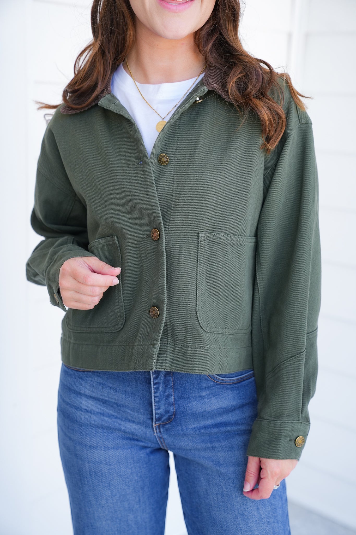 Long Sleeve Cropped Jacket with Corduroy Collar