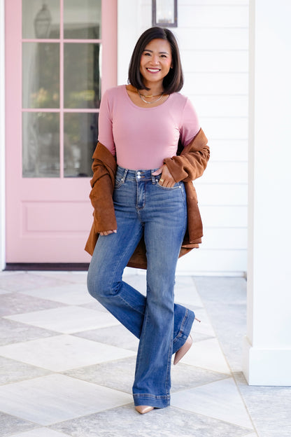 Plus/Reg Ribbed Long Sleeve Scoop Neck Top