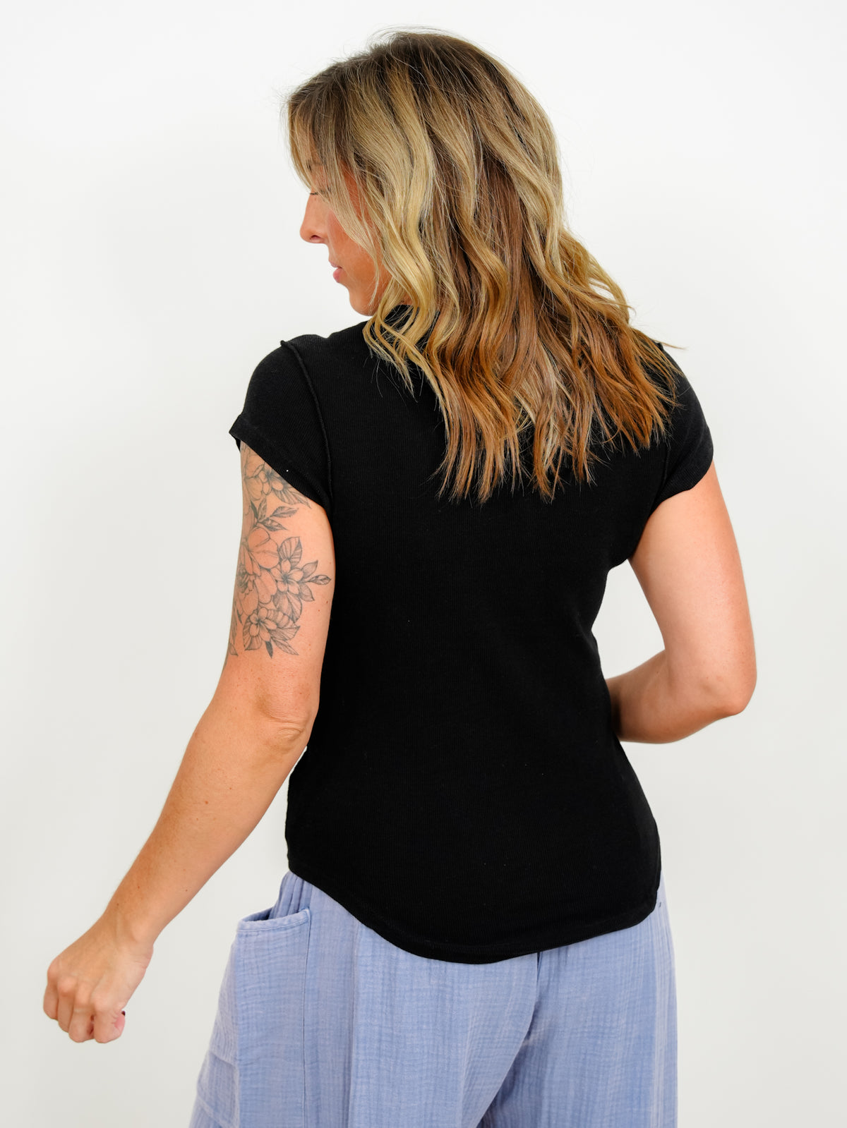 POL Ribbed Knit Short Sleeve Top with Reverse Seam Detail