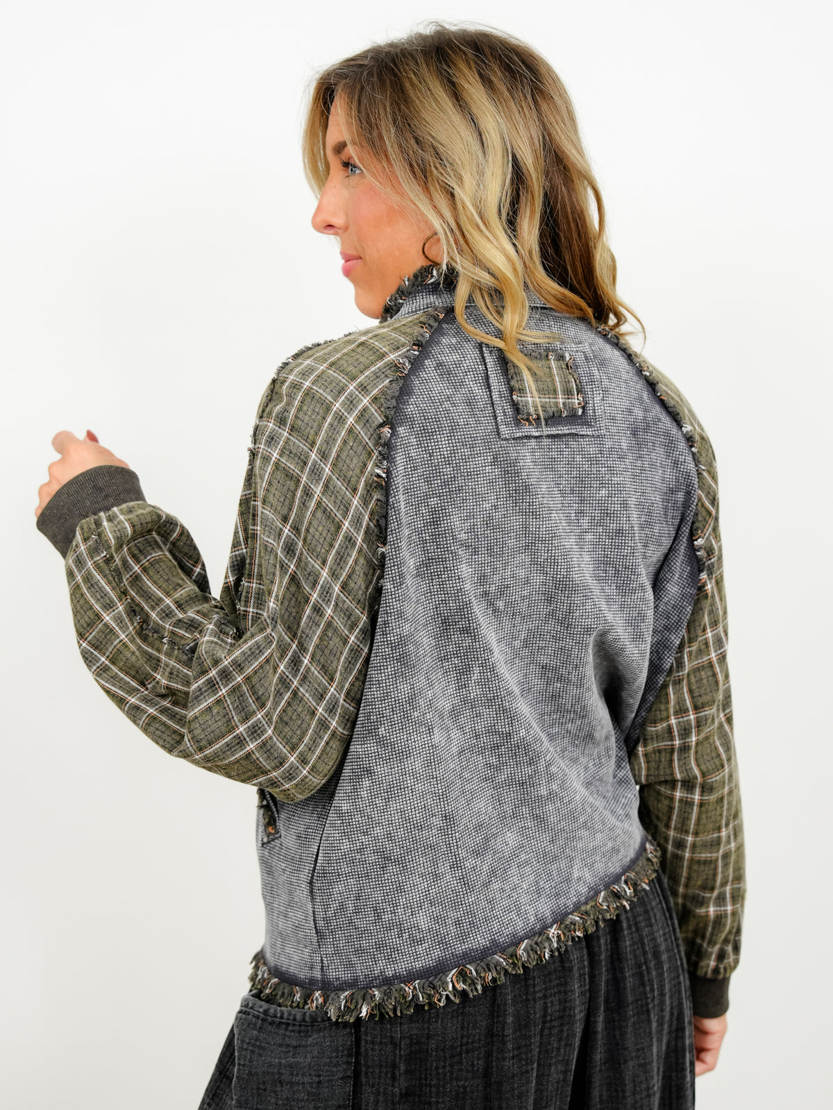 POL Thermal and Plaid Long Sleeve Snap Close Jacket